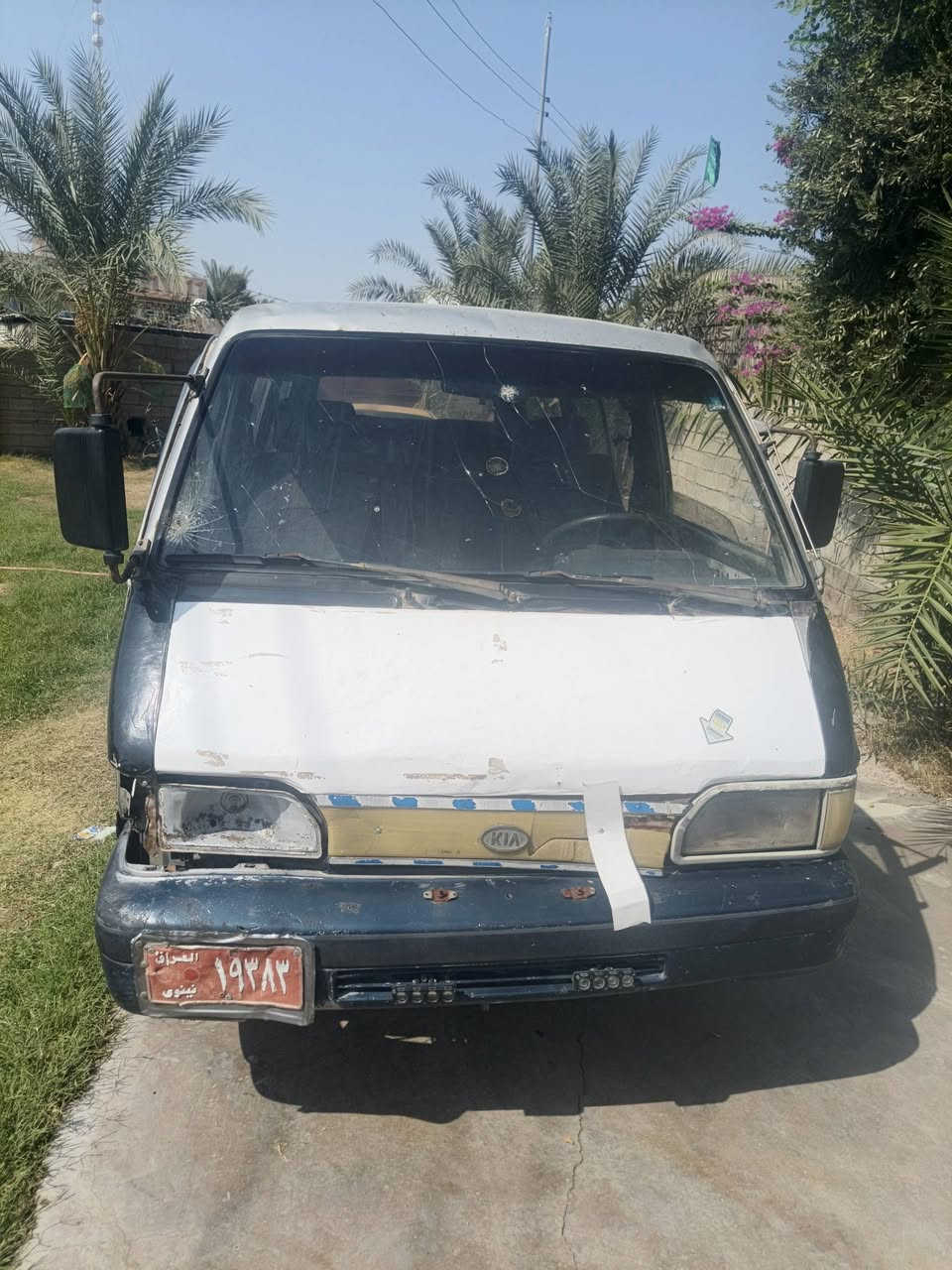 سلام عليكم كيه بستا البيع محرك بي صرف باتري وسلف وكير واكسل جديد
بور شغال تايرات نضيفات 

مصفره هيه وقرامات تريد تحويل تريد وكالة 
مكاني ديالى شهربان
***********
***********
