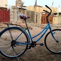 بايسكل بناتي حجم 26 نضيف سعر 40وبي مجال 07800802700 علق واطبلك خاص