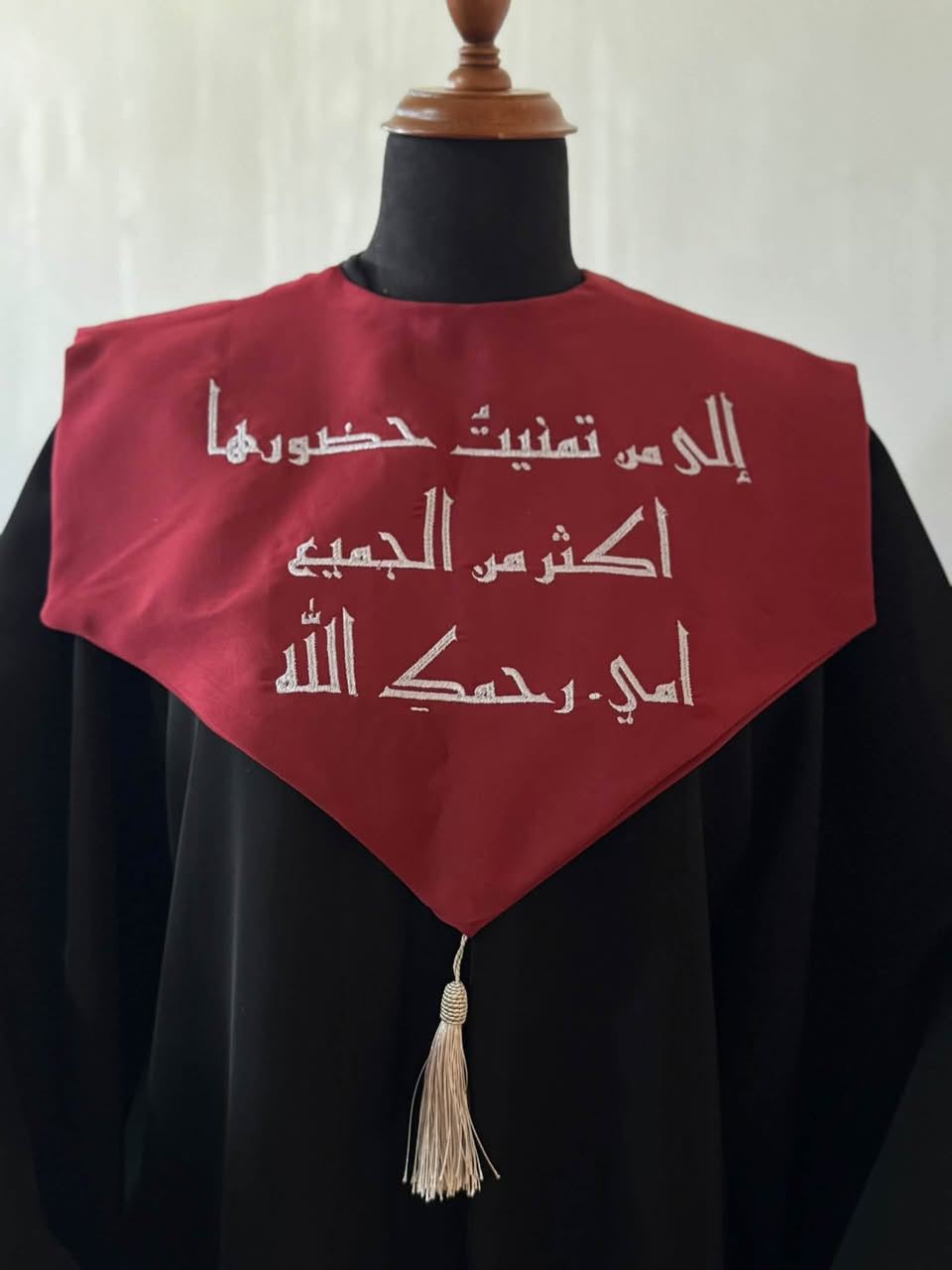 اعمالنا زي تخرج 🎓 حسب الطلب 
قماش كوبرا سواد فاحم 
الالوان قماش باربي 🌸 متوفر جميع الالوان 

الاسعار اقتصادية 🌸🌸
متوفر تجهيز دفعات كامله 🌸 بعروض خاصه للطلاب 

توصيل جميع المحافظات متوفر 🌸🫰
