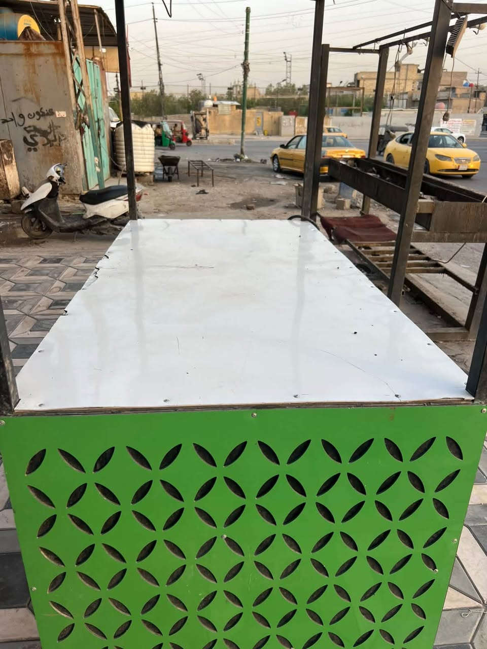 بيع مستعجل • ١ أغسطس
