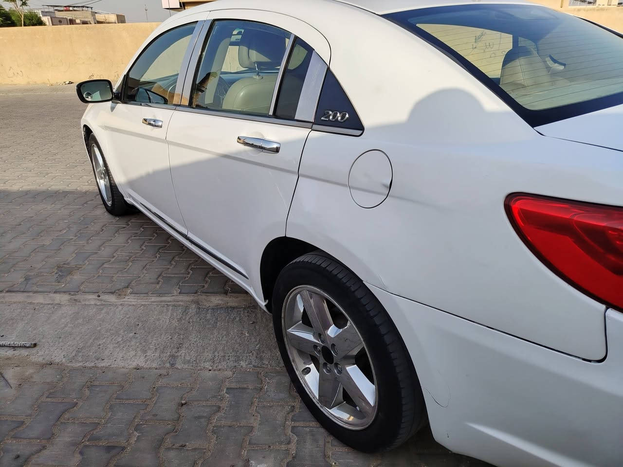 للبيع كرايسلر سي 200 موديل 2012 اللون ابيض رقم بابل شرط المداور فول مواصفات عدا الفتحه محرك 2400 اربعه سلندر كير ست نمر تبريد تدفئة شغال شاشة اندرويد كاميره خلفية للاستفسار اكثر الاتصال على الرقم مكان السيارةالنجف السعر 68 $ وبيها مجال  ***********
***********
