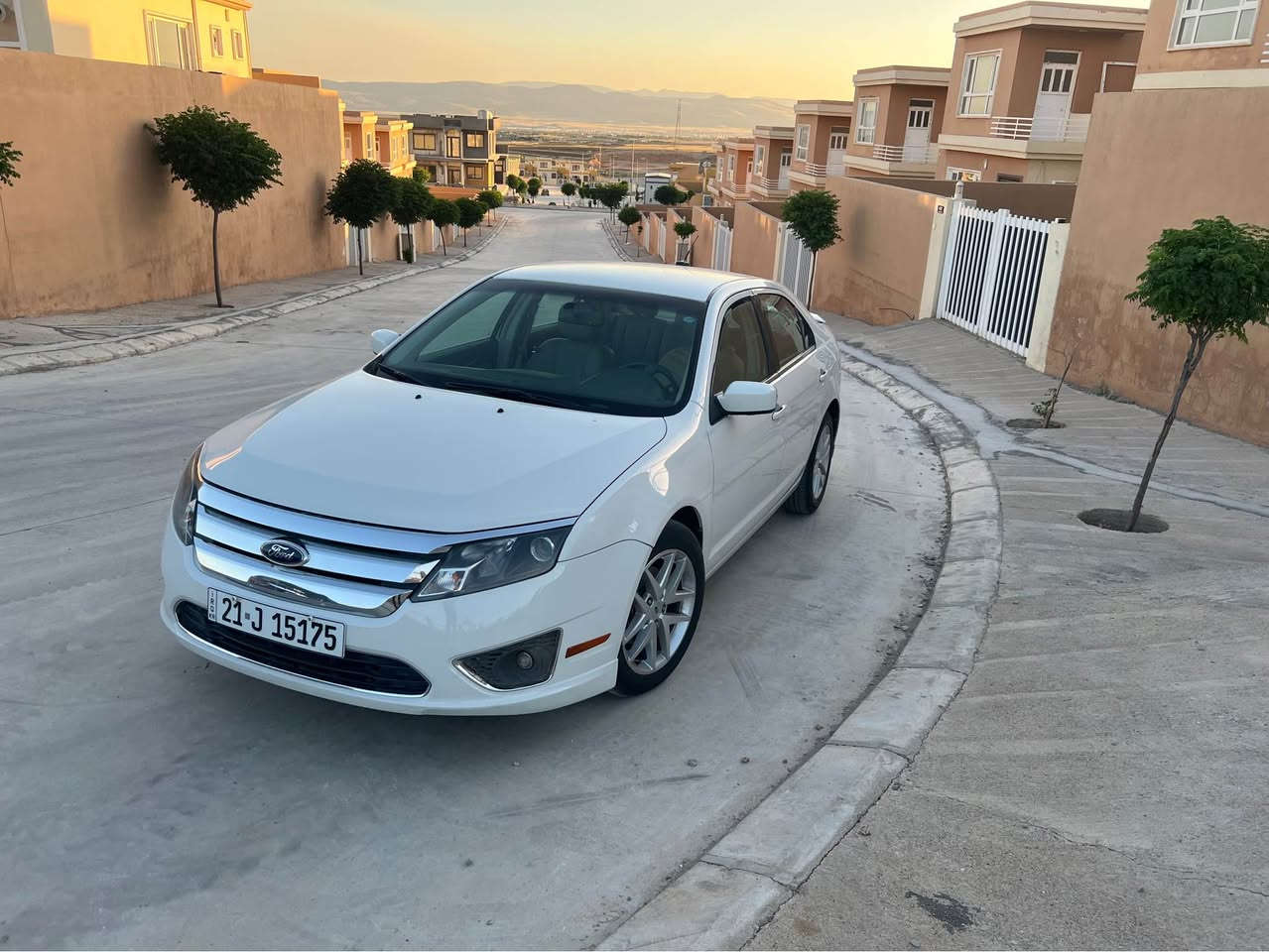 فيوژن ٢٠١٢ • موتور ٢.٥ • ١٤٢ الف كم