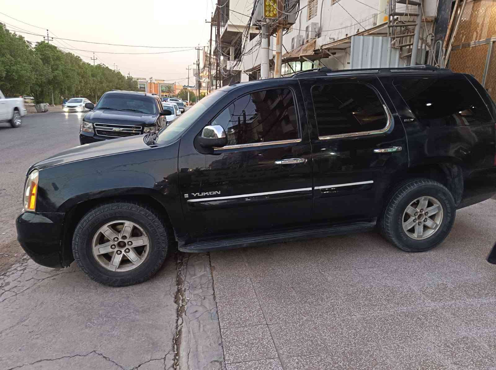 جمسي يوكن 2009 للبيع
ادوات ادوات 
متومة لوحات وسنوية طبق الاصل  كصة قمارة كير مكينة بلادي مكفول 
مكانها النجف الاشرف السعر 45 وبيها مجال 
***********
