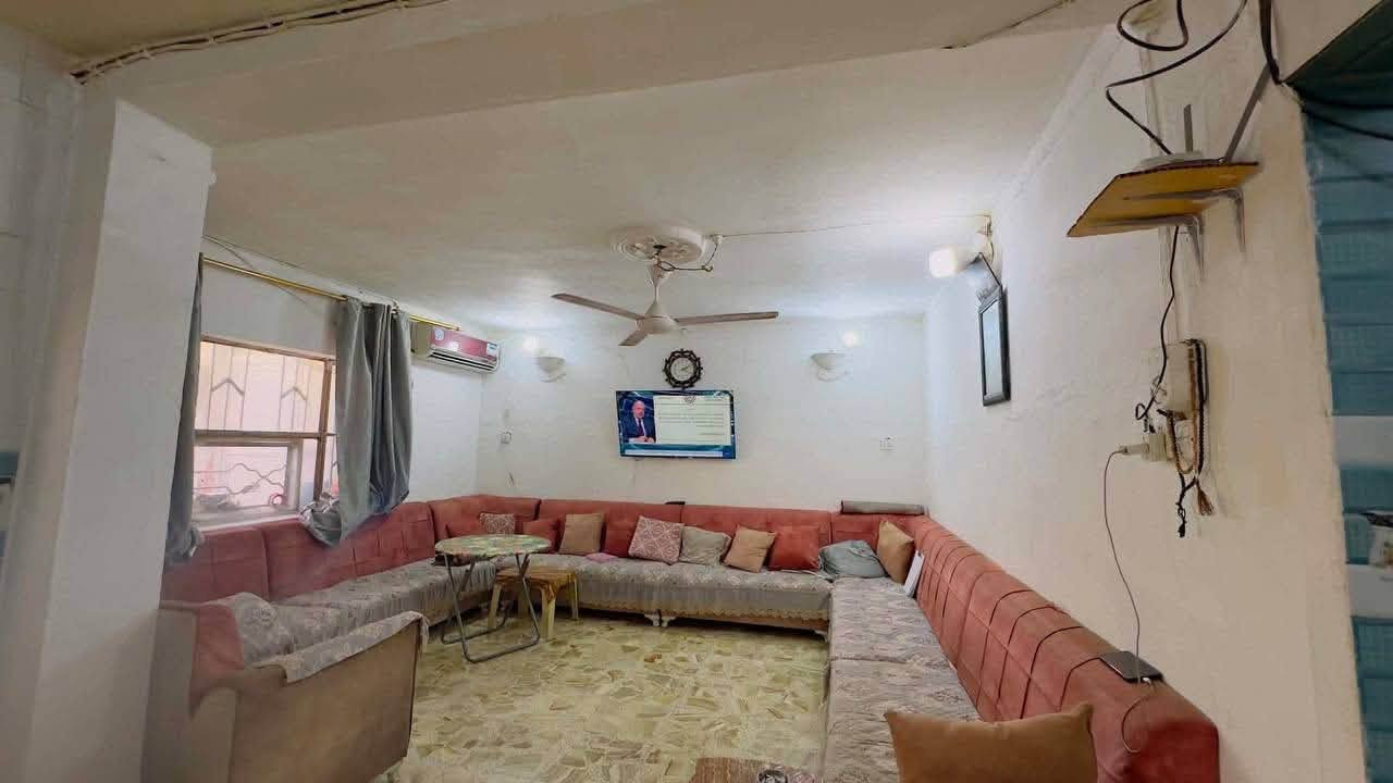 بيت للبيع طابو صرف المساحة108 الموقع الاسكان قرب المرور يحتوي على صحيات داخليه وخارجية وغرفتين جوه ومنور داخل غرفه وغرفتين فوك الواجه 8عرض فرع9  الاستفسار
***********
***********
