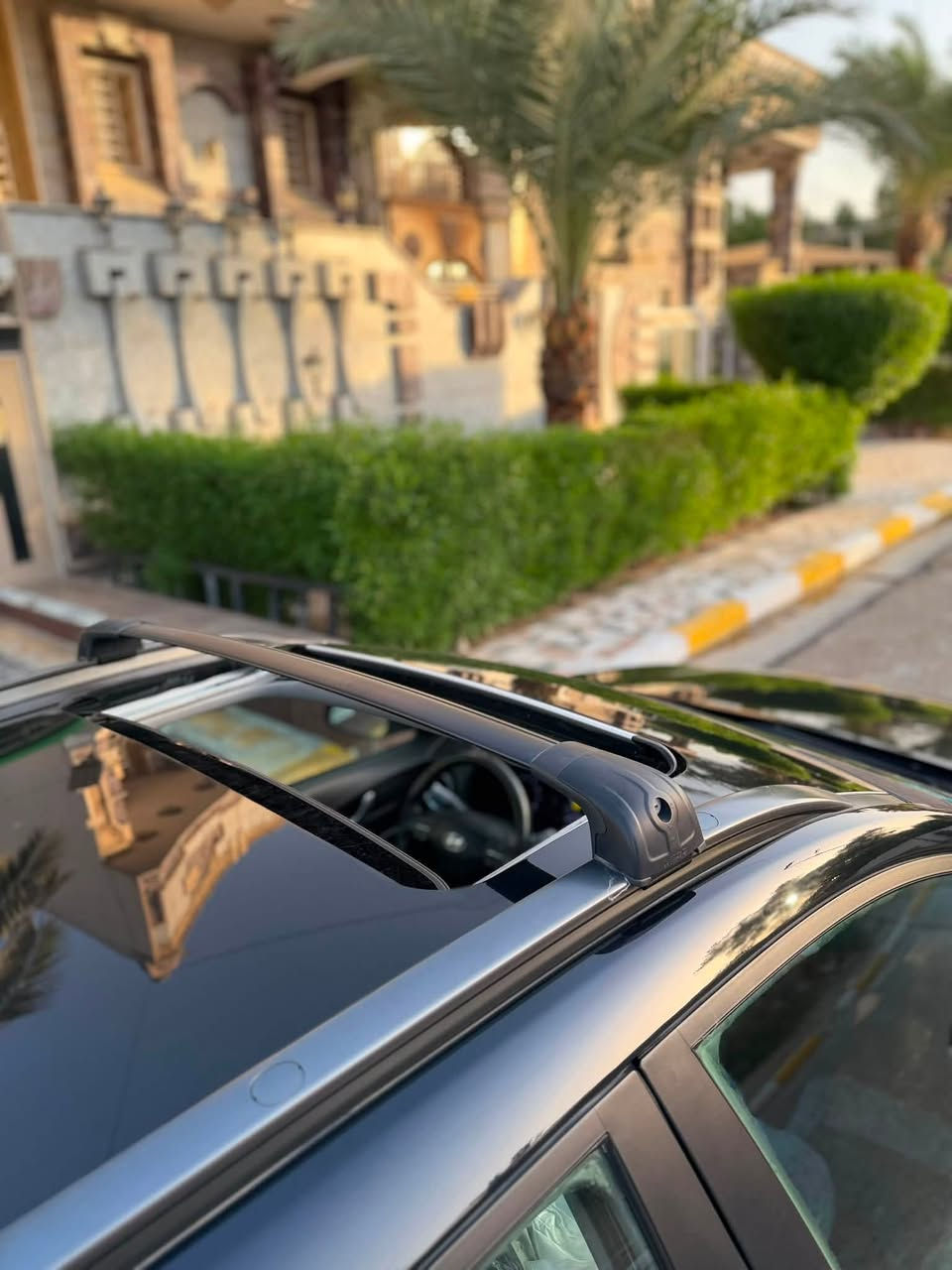 السلام عليكم 
🚘 هيونداي كونا  2023

السعر : 128$

سيارة بمواصفات مميزة وشكل 
الهاتف: ***********

حادثه بس بنيد فقط بدون دوخل؟ 

✨ مواصفات السيارة:

* بانوراما

* داخلية لون أسود مطعّمة بالأحمر

* كشنات شاموا 

* كشنات كهرباء

* تبريد بالكشنات

* تدفئة بالكشنات

* تدفئة بالستيرن

* تحكم ستيرن 

* شحن وايرلس

* نقاط عمياء جانبية

* رادار أمامي

* رادارات وأنظمة أمان

* لايت زينون 

* بك لايت  LED

* ويل كاب كروم

شاشه قطعه وحده تاب 

اناره داخليه محيطيه

ماوس تحكم بالمودات 

محرك2000كفاله 

🔧 ضرر السيارة: بس بنيد فقط؟

* السيارة ابسمي 

📍 مكان تواجد السيارة: بغداد البلديات
