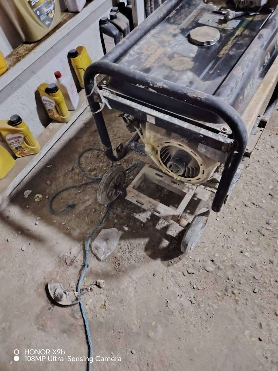 لبيع شغله 20نبير بنزين مكاني بابل سده هنديه سعره 200وبيه مجل ***********
