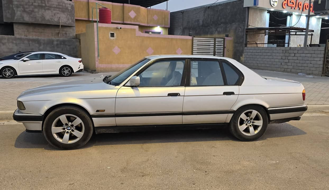 بي ام 730i • موديل ١٩٩١ • محرك ٣.٥
