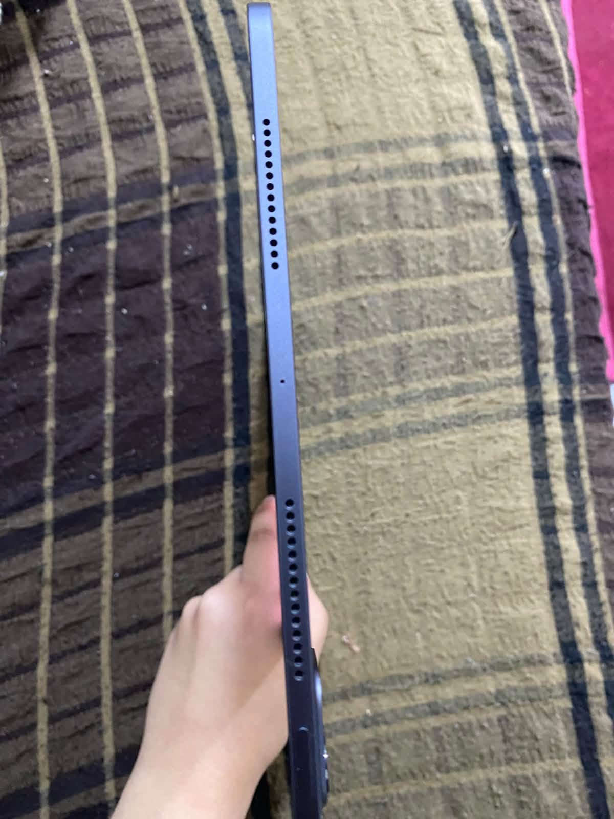 آيباد برو 11 M4 • ٢٥٦ • بطاريه ٩٩