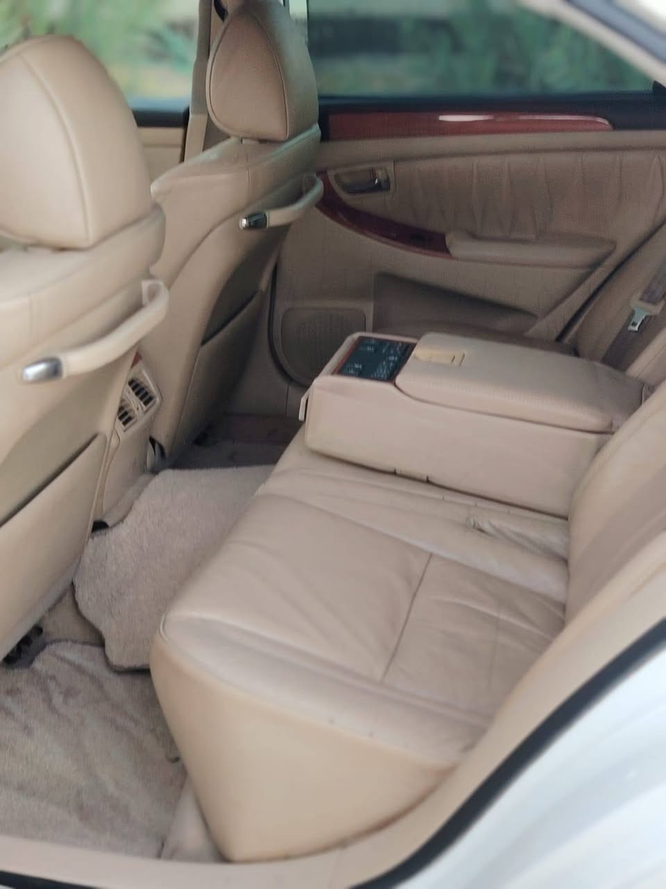 TOYOTA CROWN MAJESTA👑
للبيع تيوتا ماجستا.
اصولي اصوولي💥 شرط المداور قرار 48
رقم كركوك الدولي شرط المداور ثاني يوم بسمي شخصيآ
السياره بيها قطعتين صبغ اثر طخات بصيطه كفاله 
السياره فول مواصفات  عده الفتحه
المواصفات👇 
5دكم 
✅ محركها V8 الحجم 4300.
✅ كشنات  بيجي  المرغوب  اصل.
✅ تبريد امامي خلفي3قطع.
✅ 3قطع بردات خلفيه.
✅ اربع كشنات كهرباء.
✅ 3برده خلفيه وجانبيه كهرباء اصليه.
✅ 5بصمات ابواب+بصمة تشغيل+ صندوك شفط 
✅ كشنات خزن ميموري.
✅ حساسات  امامي وخلفيه
✅ كامره خلفيه 
✅ بگ لايتات لد اصل.
✅ ثلاجة
✅ مري ترحيب عند الاقتراب+اشاير بالمري والجملغات.
✅ ستيرن كهربائي
✅ اوكس. اصل.  + بلاتوث 
✅ مري كهرباء+هيتر♨️.
✅ تحكم ستيرن+كروز تثبيت سرعه.
✅ جنطه جكات كهرباء شفط.
✅ السياره بيه 3 رادار اصل
✅ سياره مال جناي 
✅السنويه لل2031
هزه جديده
✅سيار بيه ضبابي اصل 
وباقي المواصفات المعروفه لل5دكم.
والسياره جاهزه على اخر حبايه.
والسياره بالواقع اجمل من الصوره📷.
العنوان الديوانية قضاء غماس
السعر155وبيه مجال قليل  💵
هـ ***********
هـ ***********
