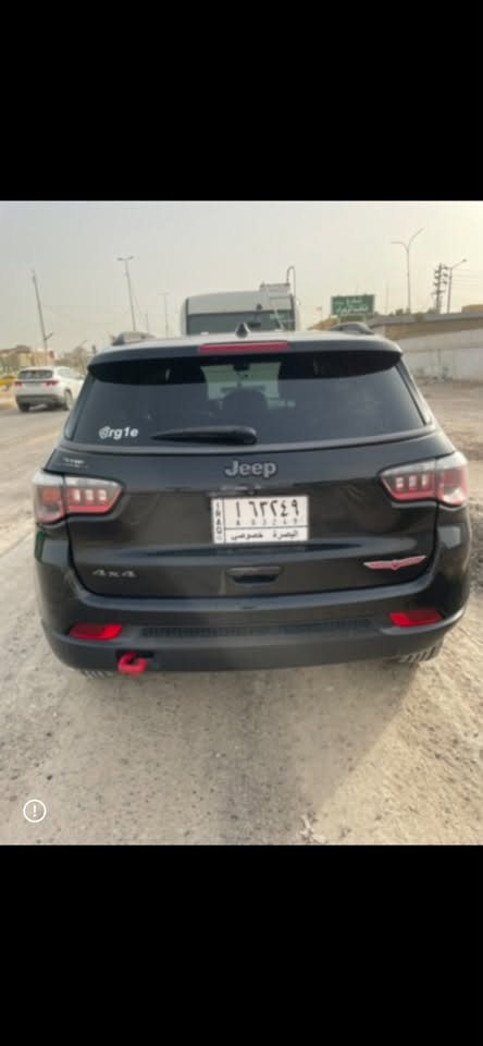 جيب كومباس١٨ تريل هوكً
مكينة 2400 

ماشية 47 الف ميل 

قطعتين تبريد 

تدفئة كشنات وستيرن 

كشنات جلد

كشن كهرباء 

شاشة جبيرة كار بلي 

4 وضعيات قيادة 

فور ويل 

عداد شاشة كاملة 

مكينة كير تبريد خير من الله 

مال بيت السيارة بأسمي تحويل ثاني يوم   

السعر١٢٩ وبيه مجال بسيط

***********
