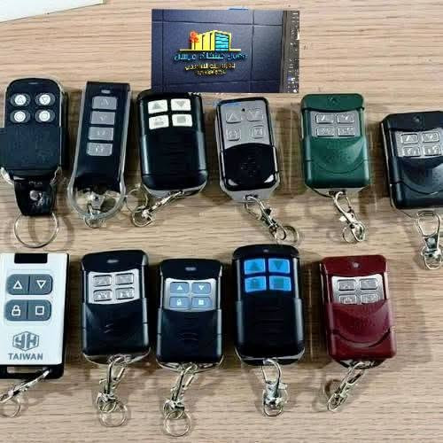 سلام عليكم زبائن الكرام توفر عندنا جميع الاكسسوارات من ناحيه الريمون الباب الكهربائي ومن ناحيه اكسسوارات الماطور ومن ناحيه اكسشوارات الاباجور للحجز والاستفسار على رقم الهاتف ***********
