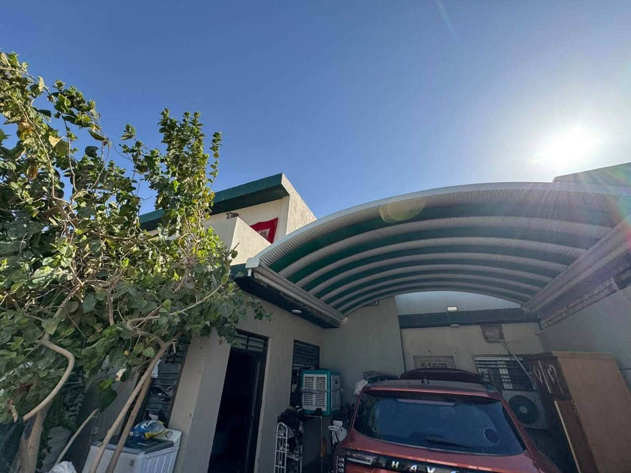 🏠 بيت للرهن في مجمع أبو تراب – المرحلة الأولى
📍 المساحة: 200 متر
📍 مقابل مركز التسوق
✨ يحتوي على:

* استقبال
* مطبخ
* غرفتين نوم
* حديقة خارجية
* كراج يسع سيارة

📞 للاستفسار راسلونا واتساب ***********

