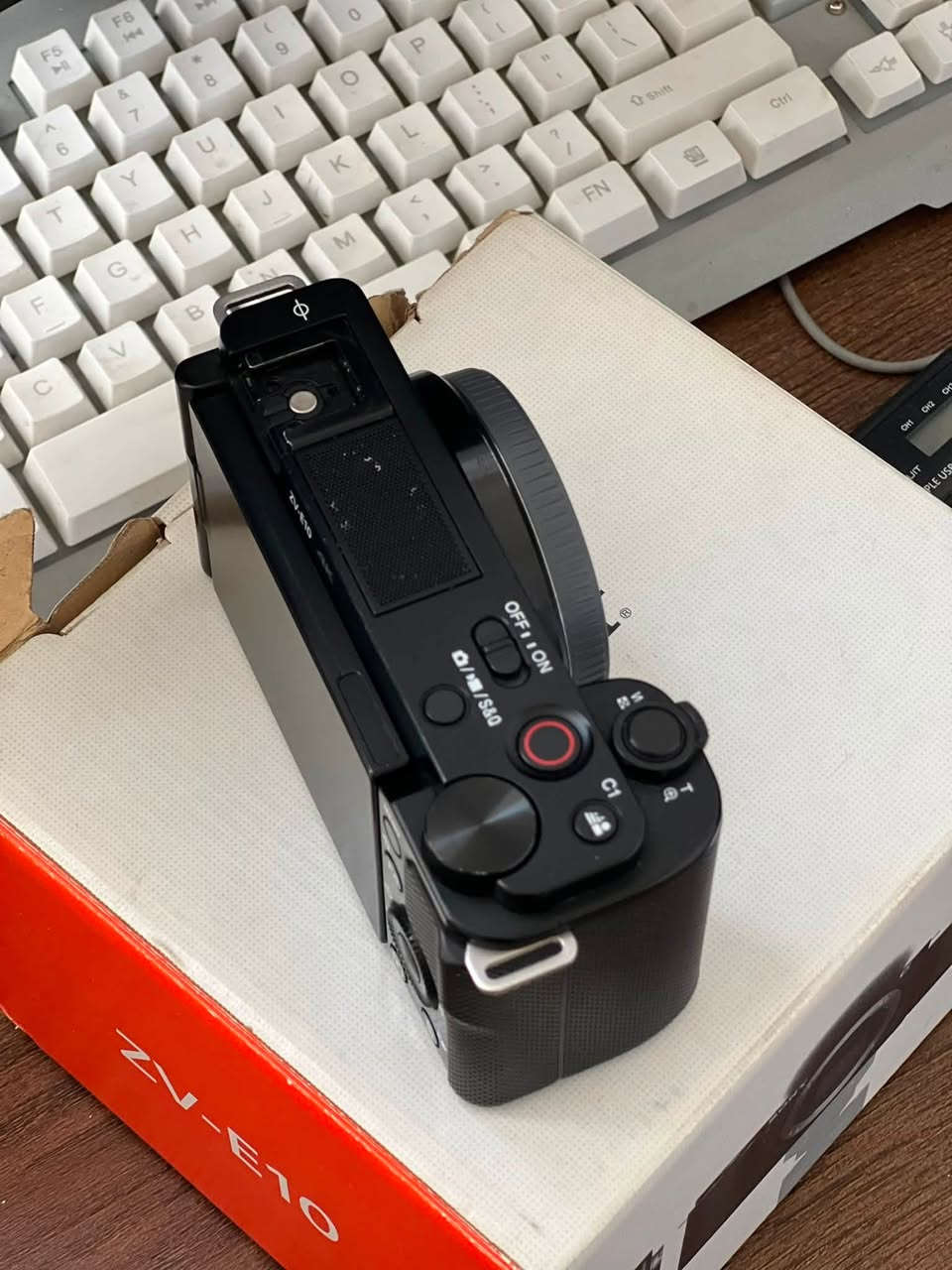 Sony zv-e10
ظافة %85
شتر32k
7 باطرية
سعر 650 الف
***********

نص مكتوب في الصور:
- Camera Shutter Count
- Find out how many shots your Digital SLR has taken
- RESULTS
- Shutter count
- 32849
- Current value on eBay
- As an eBay Partner, this site may be compensated if you make a purchase using the above link
- Post
- If you found this useful and love cameras, check out our new desktop app!
- CHECK ANOTHER CAMERA
- Digital Photo Gallery