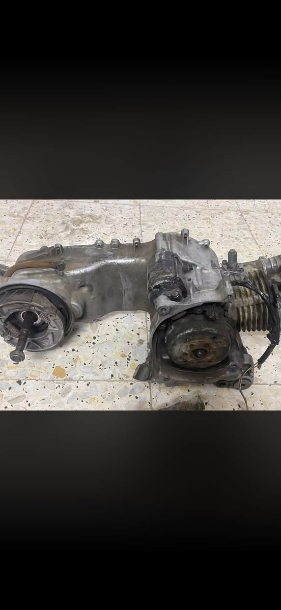 مكينه سكنس فحل شغاله مجفته جديد ومكفوله من كلشي بس بيه طركة فلاوين يرادله تبديل للبيع مكاني البياع 
واتساب***********
سعره مناسب كلش
