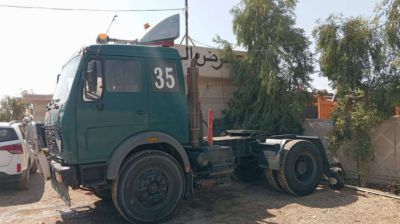 للبيع كرواتي راس تريله سياره مصبوغه جماليه شاصي مكفول قماره بلاديه محرك حجم 35 دبل تيربو جديد كير 130 فقصتين أكسل جيف مأسسه نساف جاهزه رقم أنبار 3 لوحات مسجله نساف تحويل فوراً السعر 140 ورقه وبيها مجال مكاني الفلوجه معرض الوطن للاستفسار ه‍ الوكيل ابو عمر *********** ابو قصي ***********
