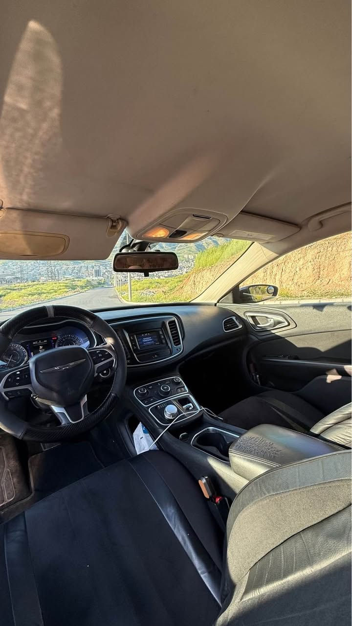 C200 clean
بيها كوبون بانزين ✅
بدون دعم بدون صبغ فقط تعديلين بارد 
مواصفات عاديه
شاشه و كاميره خلفيه
بصمه 
بصمه ابواب
بريك بصمه 
كير ماوس 9 نمر
تحكمات استيرن
تحديد سرعه
شاشه اعطال وسطيه 
لايت زينون عالي ناصي
مدخل USB,AUX
بلوتوث
ئوتو بريك الوقوف P
ماشيه 130
كير و مكينه بشرط مكينه 2.4
رقم و سنويه و هزه جديد 
عنوان دهوك 
السعر 112 و بيها مجال 

‎*********** واتس اب
*********** دهوك, العراق

