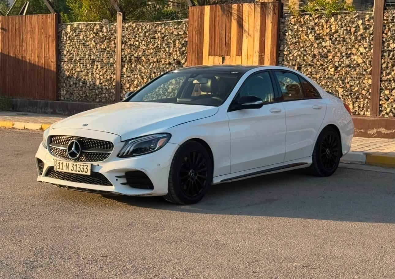 🛑 غير متواجد على الفيس اي استفسار اتصل على الرقم
🚘 مرسيدس C300 موديل 2015
للبيع – وارد أمريكي 🇺🇸
سعر جداً مناسب وعليهة رقم مميز ابيعه ويه السياره 💯

✅ صور الحادث مرفقة داخل المنشور.
✅ السيارة بيها صبغ قطعتين ونص فقط، بدون دواخل.
✅ المكينة والگير على وضع الشركة.

🔹 المواصفات:
* بصمة تشغيل
* مقاعد جلد
* كشن ميموري
* ستيرن كهربائي
* تبريد مقعدين
* مواصفات معروفة لفئة C300
📍 الموقع: بغداد

💰 السعر: 155 
📞 للاستفسار: ***********
