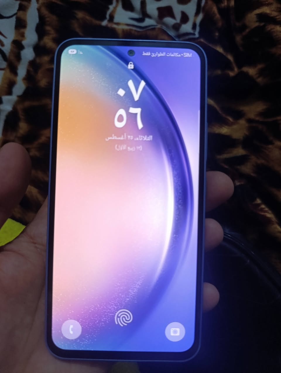 سامسونك A54 5g ذاكرته 256 رام 8 مستبدل ضهر فقط بغداد الدوره بيع او مراوس ب 230 الف ***********
