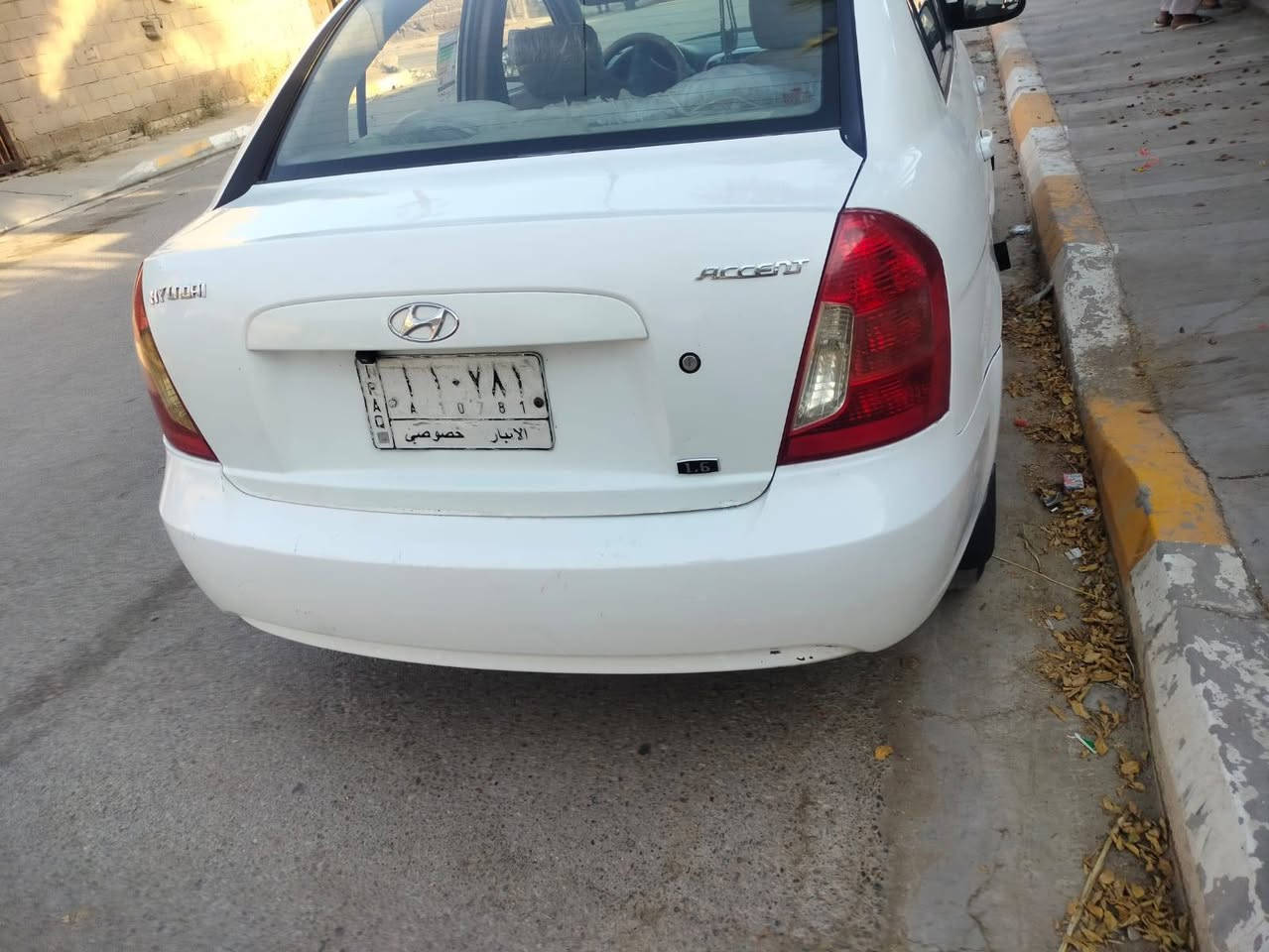 السلام عليكم 
للبيع اكسنت محرك 1600 رقم انبار تبريد شغال بيها ضبغ الهلال وراس الجاملغ 

المكان انبار فلوجة 

السعر 75 
***********
