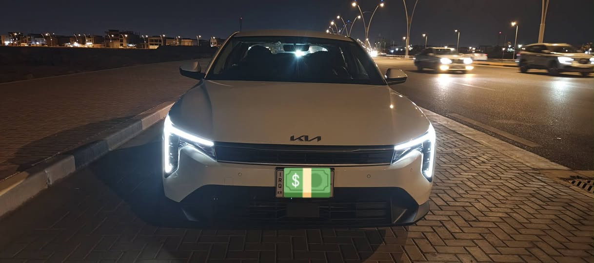 كيا K4 موديل 25 خليجي 
محرك 2.0 
كير AT 
رقم اربيل مميز بسم شركة ابواب الرحمه
نص فوول 
ماشية 23 الف 
كفالة عامة عدا بارد بحافة البنيد مقدار اقل الشبر 
سيارة كلش جديده 
مكاني بصرة 
للاستفسار...
*********** البصرة, العراق
