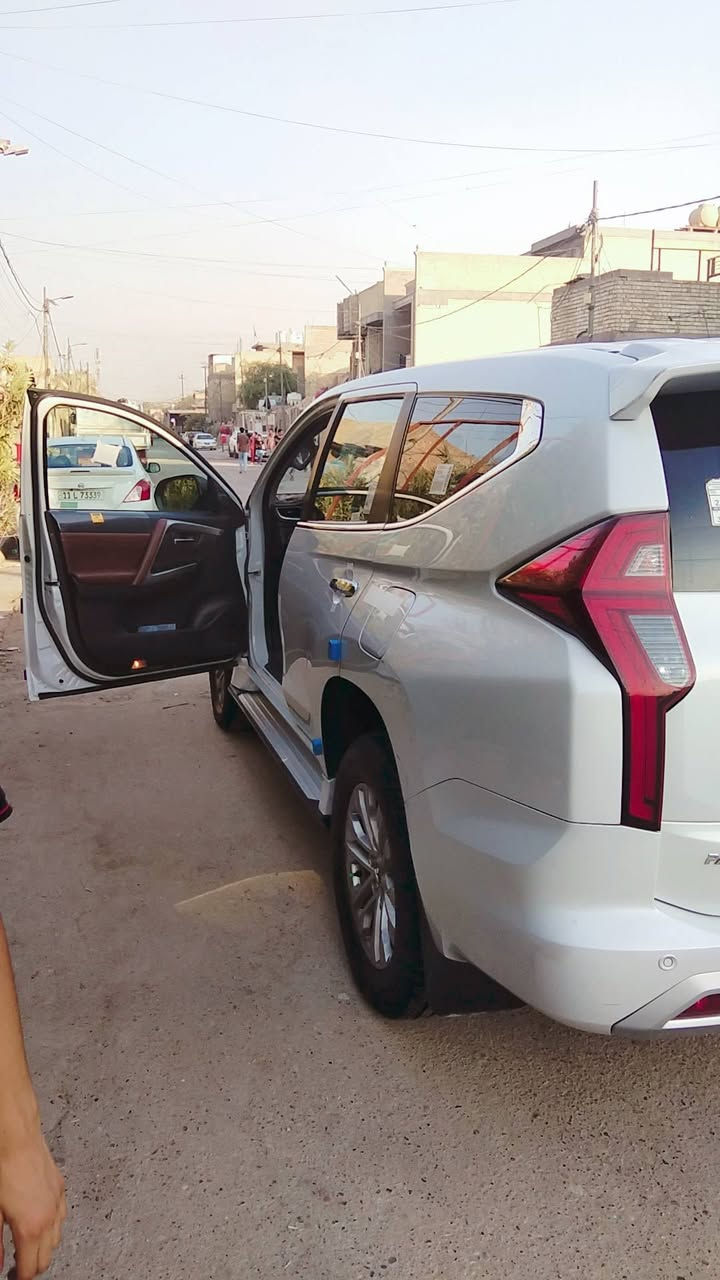 مسيوبيشي سبورت مكلف المواصفات نص فول خير من الله 
رقم الهاتف 
***********
بغداد مدينة الصدر
