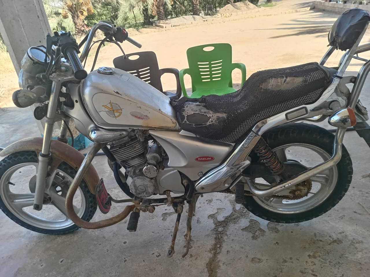درجة دايلم للبيع زوج تاير جديد كهرائيات سلف لايت هورن شغالات الدراجة نضيفة نقصهه زنجيل مال محرك الدراجة نضيفة للستفسار مراسلة الصفحة او الاتصال ***********
***********بيهن واتساب
