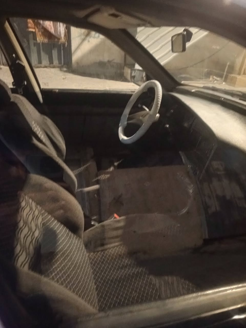بيجو 405 • ٢٠١٢ • تايرات جدد