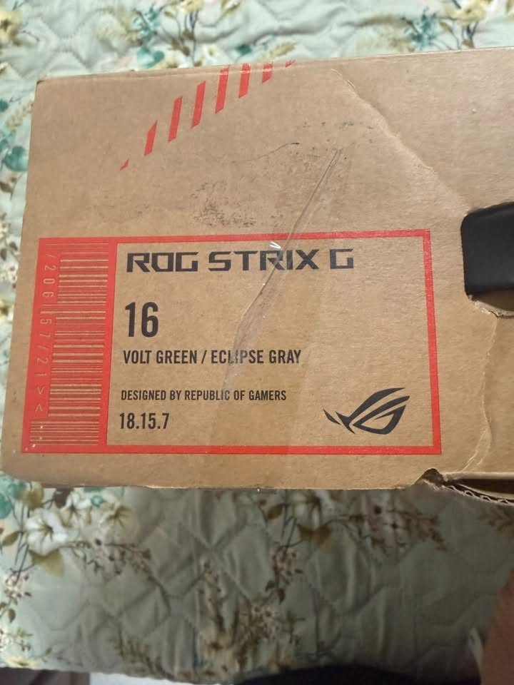 سلام عليكم لابتوب گيمنق من نوع اسوس روج ستريكس g16 كارت شاشه 4070 rtx المعالج انتل كور اي7 13650HX رامات ddr5  16g
ذاكرة تخزين 512 سعر لابتوب 1790 للتواصل ***********
