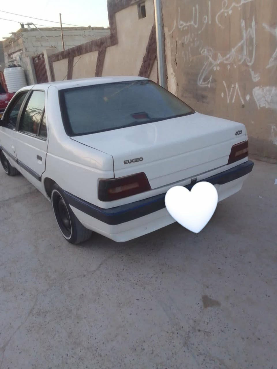 اللهم صل على محمد وال محمد 

سلام عليكم بيجو 405 للبيع
موديل 2009 سنويته 2027 رقمه الماني
كير محرك تبريد شغال
عنوانه النجف وراعيه هم نجف السعر 28 وبيه مجال
للاستفسار الاتصال على ***********
