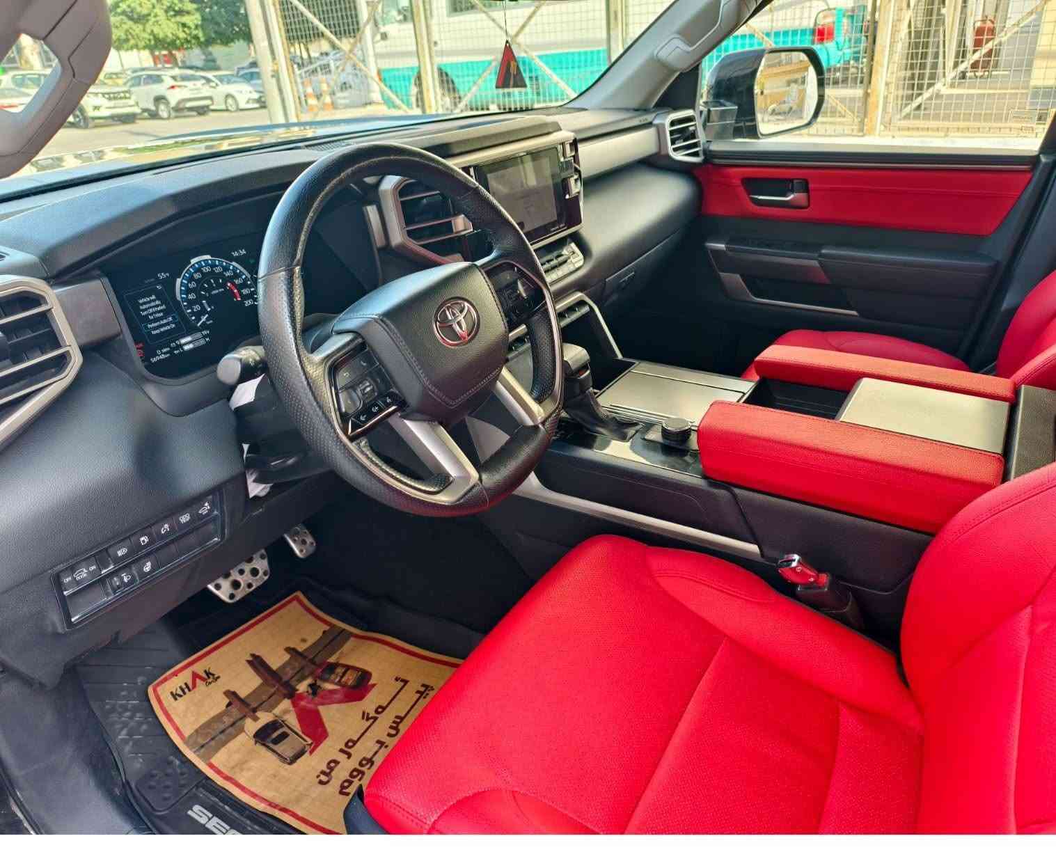 سلام عليكم 
تويوتا سيكويا 2023 للبيع فقط 
TRD SPORT 
سياره حادثها موضح بلصور صبغ فقط العركجين الجاملغ رجع بارد 
ماشيه 43الف
بجم كبس سياره متعوب ع تصليحها ويل لكزز 25 مع تخم تاير 
مكانها ديوانيه 
السعر  40 يعني أربع شدات 
***********
