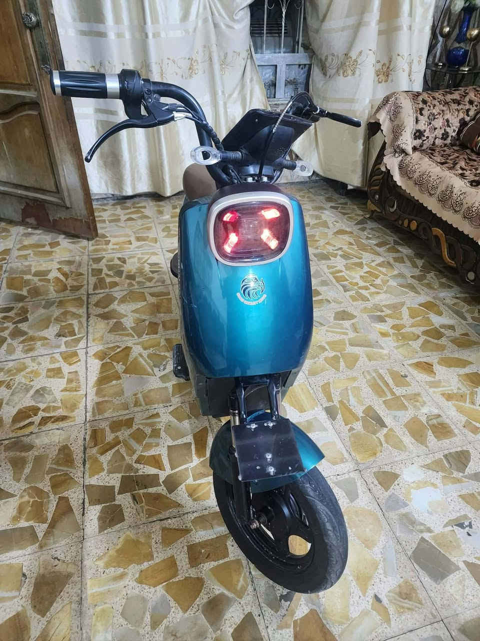 دراجة شحن • مستخدمة شهرين • بطاريات جديدة