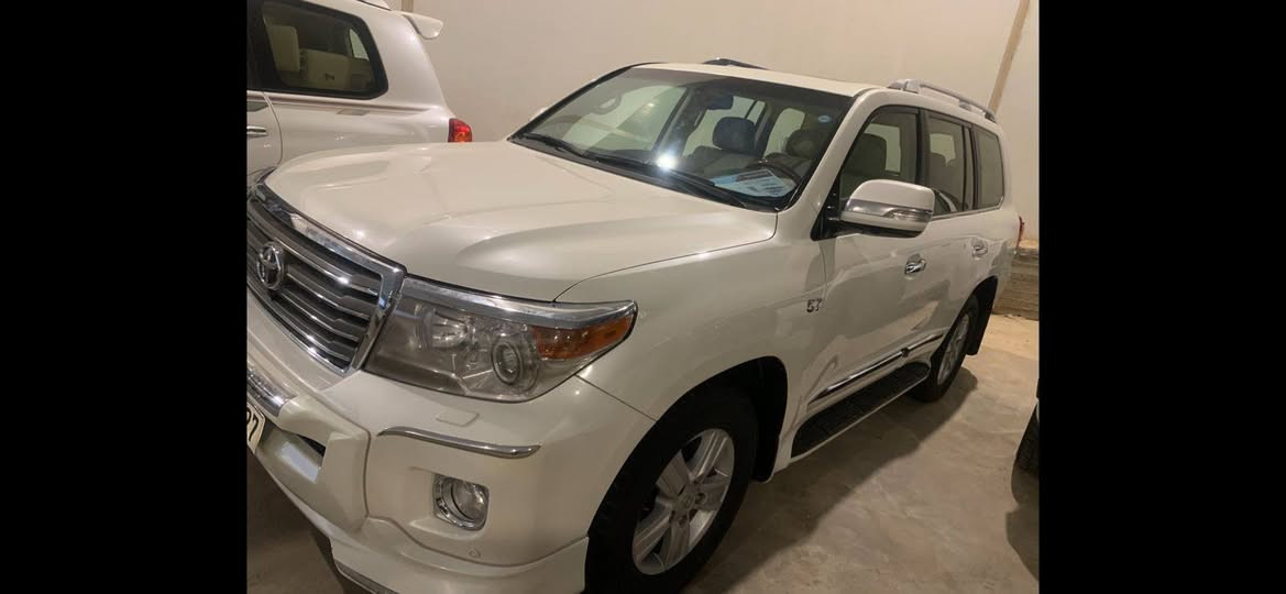 مواصفات لكزز معروفه محرك5700 vxrتبريد كشنات كسنين كهرباىي خزن ميموري سترين كهربائي صندق كهربائي خمس بصمات حساسات كامرات مكاني بابل ***********
