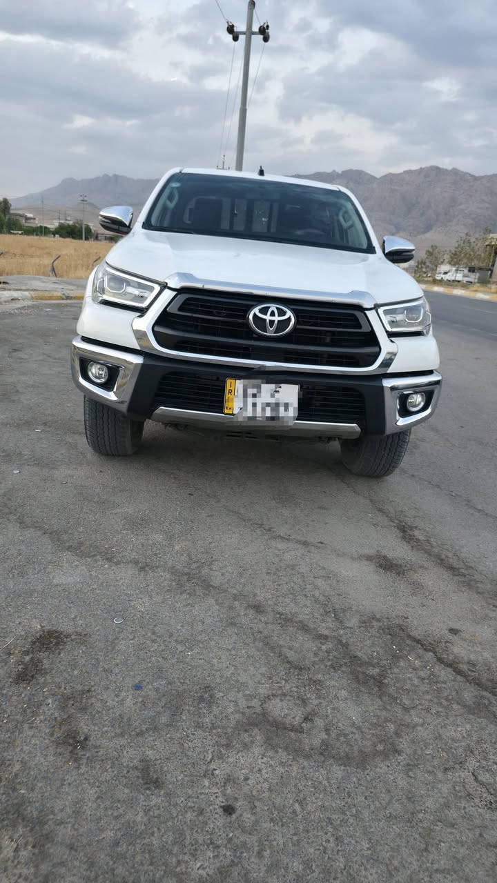 تۆیۆتا هایلۆکس 2023 ..گێڕئۆتۆماتیک ..دەبڵ ئەکسل 4×4 فول مواسەفات ..47000ڕۆیشتووە
بێ بۆیاغ و زۆر جوان لەهەمووی باشتر بەشی پێشەوەو شان و دۆسەکانی ppf کراوە  وەک ئەوەیە لەشەریکە هێنابێتت ماڵی دۆستە بەشەرتی هەمووشتێک .. رقم هەولێر .. وەکالەی لەگەڵە ڕاستەوخوخۆ بەناوی خۆتی دەکەی 

تەنیا یەک pdrی بچووکی هەیە بەچاو نابینرێت ..

ناونیشان .ڕانیە

نرخی 315 گەڵا ..

ژ.م.***********
