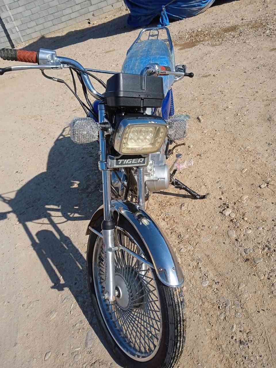 ماطور البيع موديل 2021 محرك شرط وكهربايات العنوان جلولاء شيخ بابا رقم الهاتف ***********مناسب
