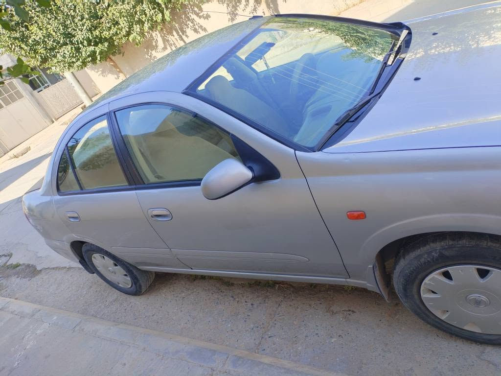 نیسان سەنی سلڤەر 
 یابانی مۆدێل 2006 ڕەقەم هەولێر ناوزەرد گێڕئۆتۆماتیک تەبرید سەنەوی بەسەرچووەچوارجام کارە با  ناوفورمیکا کەلەوکۆنترۆڵ شوێن عەینەک ئاوێنە کارەبا سندوق کارەبا گێچ سپی ،،پێشو دوای تەزە توند کراوەتەوە چوارتایەی تازەونوێ گێڕو مەکینەو شانسی غەرامەو بەناو کردن بەشەرت ،سێ پارچەی بۆیاغە چەملەغ و دەرگای دواوەی لاسەکن و سندوقی گرتوە
شوێن سەنگەسەر
*********** السليمانية, العراق
