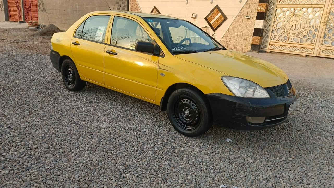 السلام عليكم 
لانسر للبيع موديل 2010بسمي رقم بغداد رقم جديد سنوية 31بيهه صبغ قفط هلالات جاملغ كير عادي محرك 1600مابيهه كل نقص العنوان ديالى السعر 68رقم الهاتف ***********

