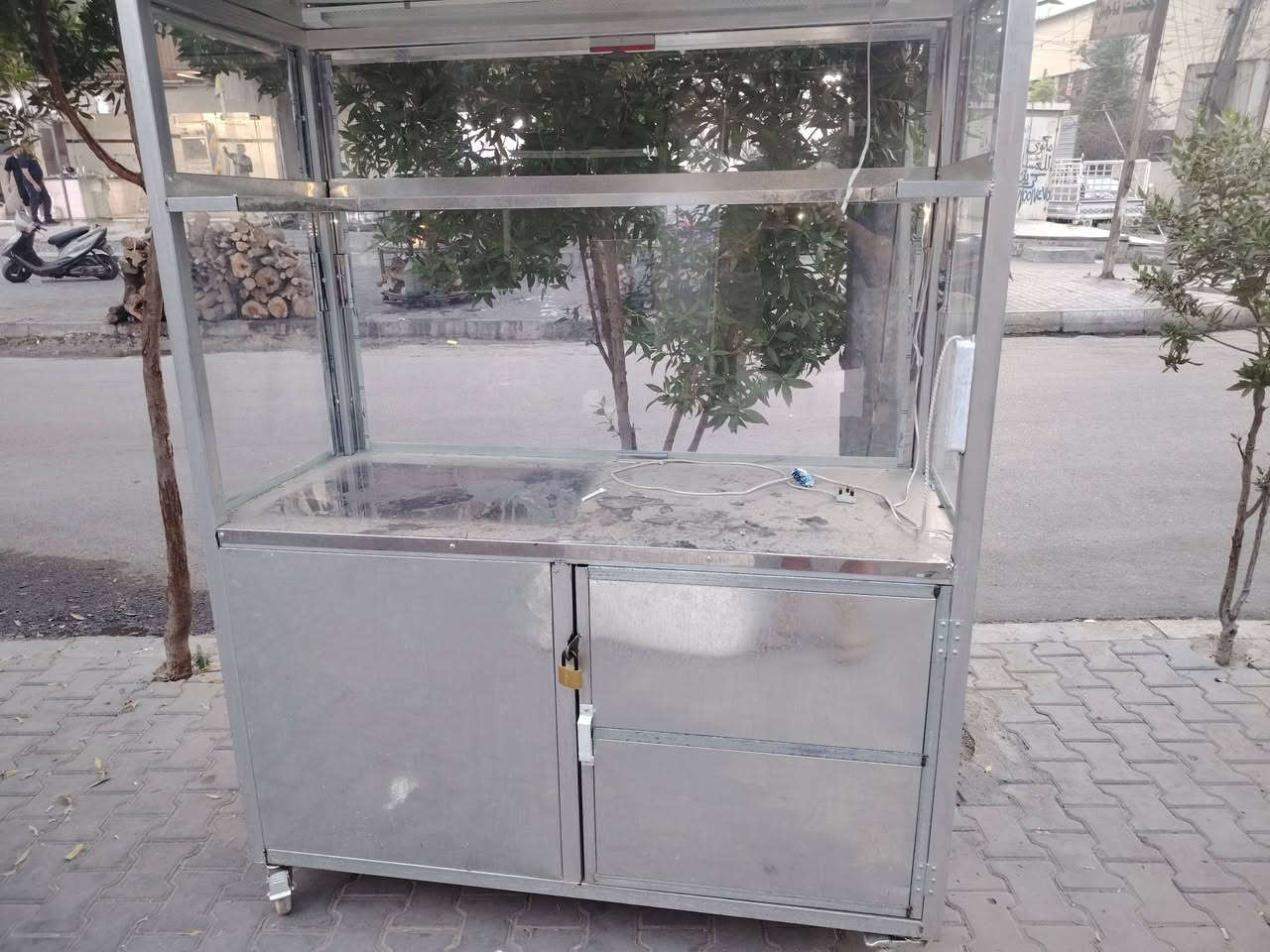 ستيل • عرض متر ونص • ارتفاع ٢م