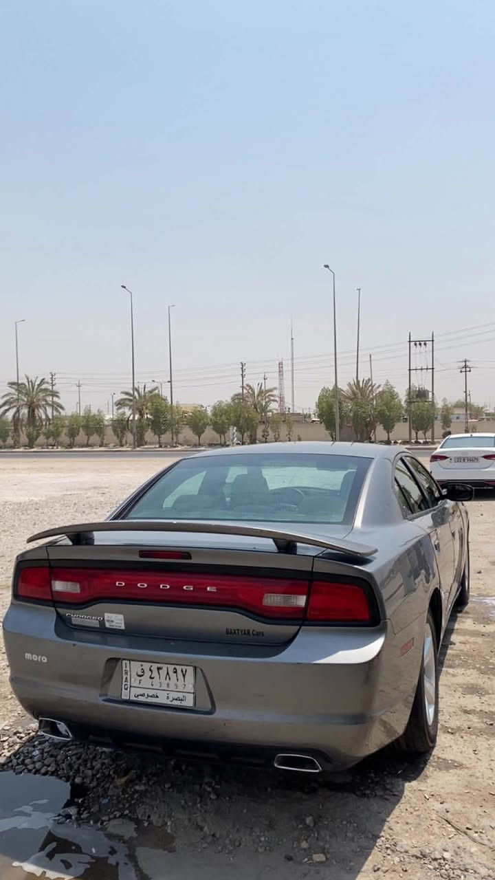سلام عليكم مكلف بالنشر فقط جارجر مديل 12 وارد كندي سياره كفاله عامه ماعده اكو كم رصعه بيهه محركه 3600 السياره مال بيت مامشتغله خط 

العنوان: بصره الزبير
 
السعر: 150 

رقمي: ***********    *********** اثير
