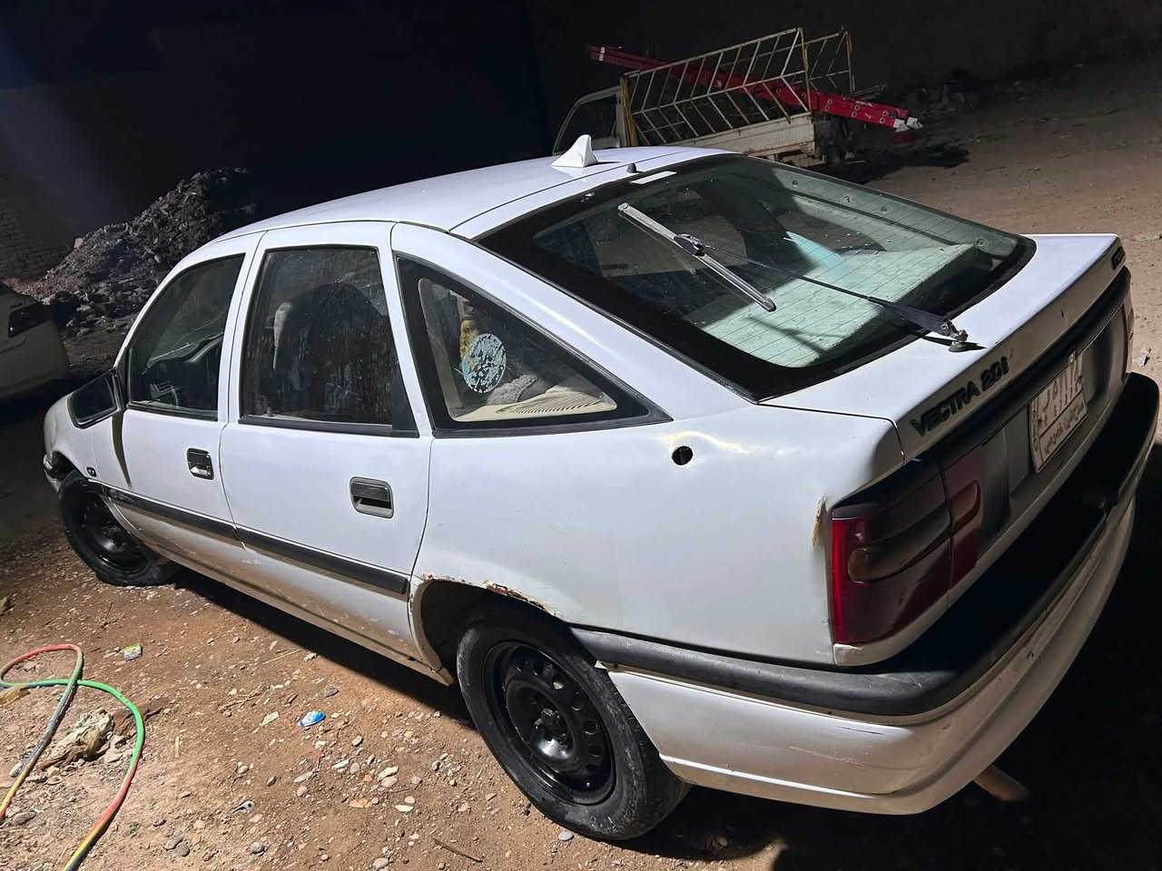 موديل 1992 كير ثاني ميجي محرك جديد 20 صدر جديد رقم صلاح الدين الماني سنويه كارتونيه صاقطه من 2019 شرط التحويل والغرامات سعر 20 وبيها مجال  
***********  مكان السيارة سامراء
