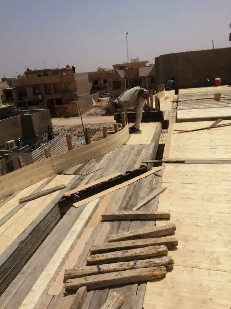 السلام وعليكم هذا جزء من عملي في كربلاء كون ينيل اعجابكم اخوان شغل بذن الله درجه أوله كرسته وعمل اشتغل مراحل  هيكل  اوتشطيب حسب الطلب يكون والعمل  بدون اي انقطاع شرط وعندي موقل اكتمل التنفيذ بيهن للي يحب يستطلع على عملي للتوصل عل رقم ***********
