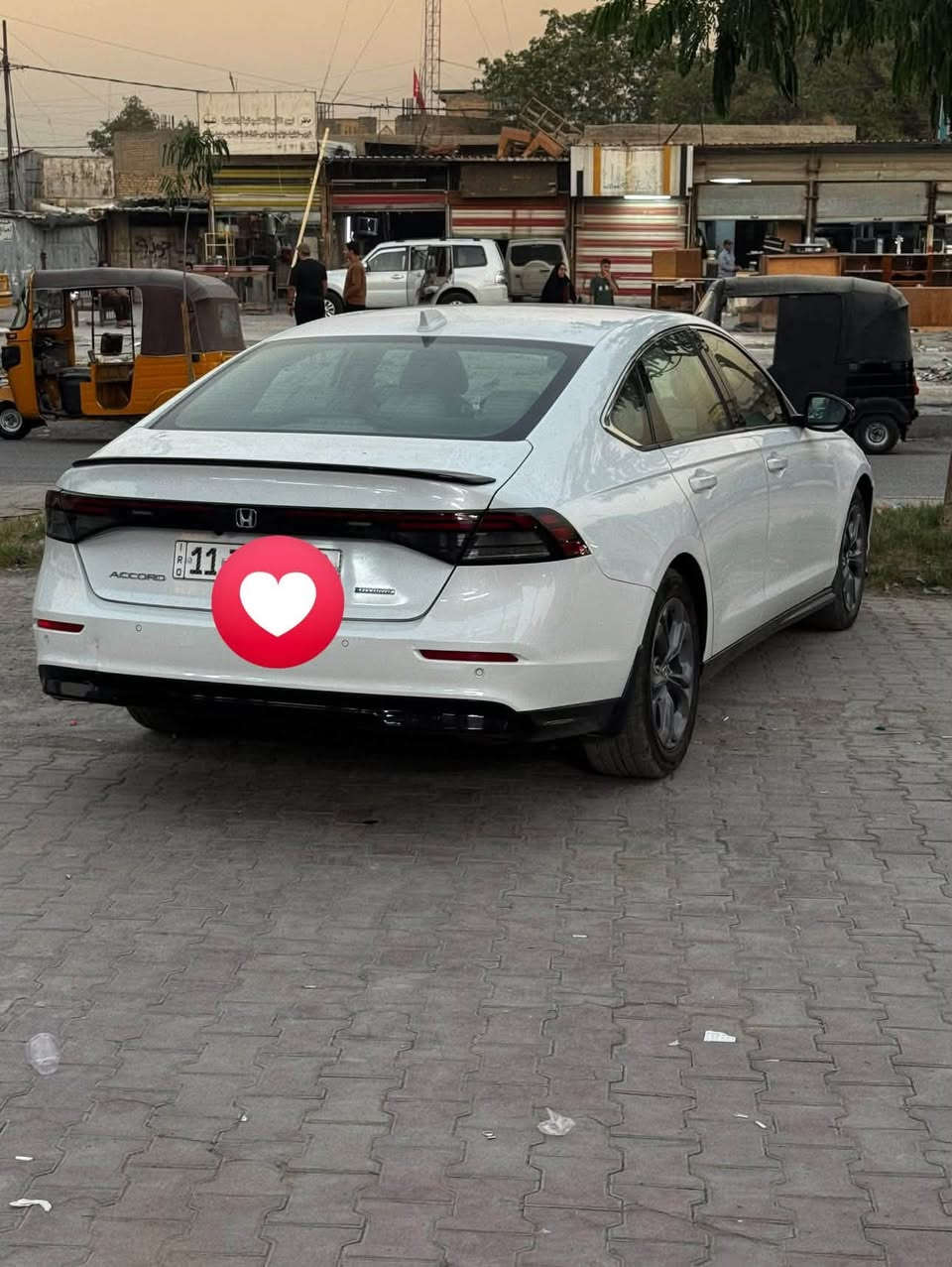 السلام عليكم
هواندا اكورد 

Honda Accord Hybrid 2023 EXL

موديل :- 2023

رقم : بغداد

لون :- ابيض

قوة المحرك :- 2.0 Hybrid

عداد المسافات :-58 الف كيلو

فئه السيارة : - EXL

عدد المقاعد :- 5 مقاعد 

بصمه عدد 1

❗️الضرر : تبديل بنيد بارد جاملغ

♦️ شاشة نفكيشن 

♦️ تحكم مسجل 

♦️ تحكم سرعة 

♦️ بصمة تشغيل 

♦️ دخول ذكي

♦️ لايت زنون 

♦️رادار امامي 

♦️ رادار تحديد مسار 

♦️ كامرا خلفية 

♦️ فتحة سقف 

♦️ هاند بريك بصمة 

♦️ درايف مود 

♦️ مثبت سرعة 

♦️ حساس مسافة امان 

♦️ اوامر صوتية 

♦️ مقاعد كهربائية 

♦️ مقاعد جلد  

♦️ تدفئه مقاعد 

♦️ رادار خلفي

♦️نظام النقطة 

السياره باسمي

السعر 180

للاستفسار  على رقم ***********واتساب

مكان بغداد
