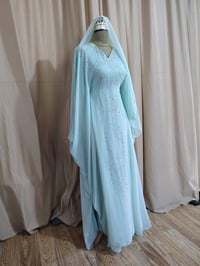دراعه قياس فري سايز تلبس من وزن 40 لل90 طويل، 160او 163 توصل وتساب 077...