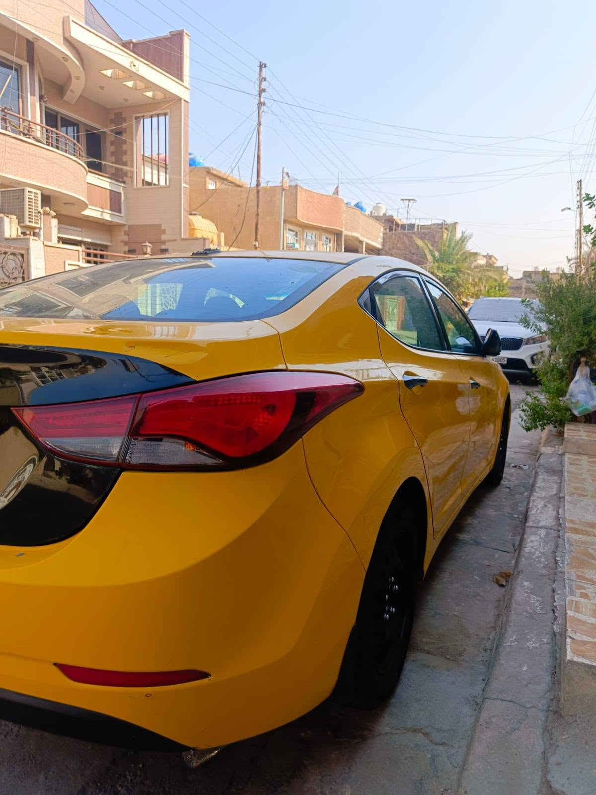 النترا • ٢٠١٦ • ليبل واحد