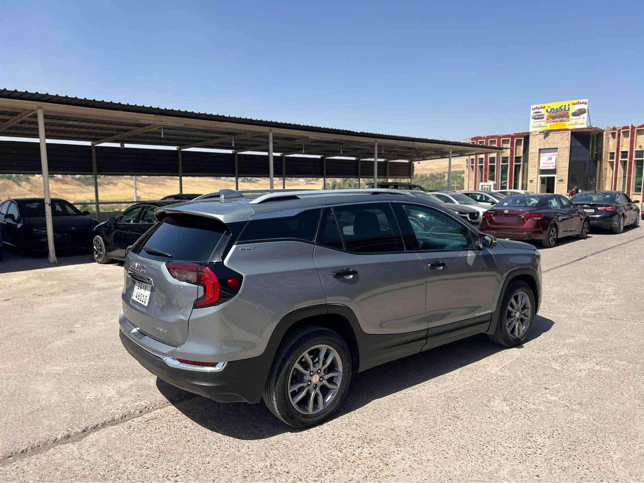 GMC TERRAIN 2023
سعر120مجال
سبوخ 4بارجه ربع سقف بي داخلي 
بي ايرباك 
بيش بشت كه بس 
به رد رادار شريكه 
رقم سه نه وي جديد
تحويل خرامه به شه رت 
موسفات  SLT. AWDفول بس سيلايت نيه 
شوين ئاكري 
***********واتساب أربيل, العراق
