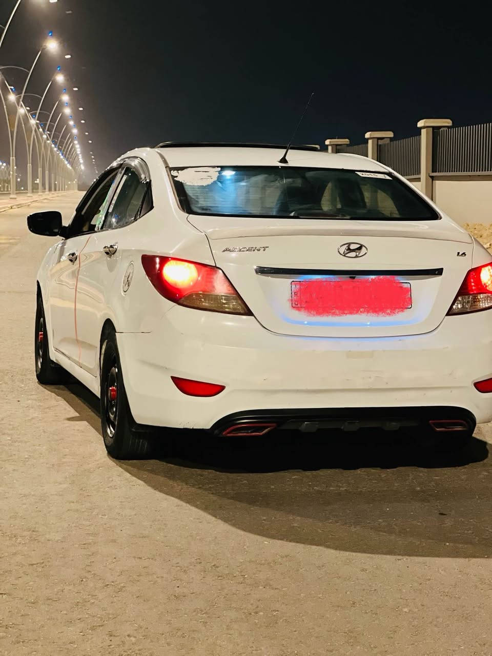 � للبيع هيونداي أكسنت خليجي 2015 🚘

سيارة أكسنت خليجي موديل 2015، بحالة ممتازة وجاهزة للاستخدام، ومواصفاتها كاملة ومميزة 👌

🔹 المحرك: 1600 CC

🔹 المواصفات: فول أوبشن

🔹 فتحة سقف 🌤️

🔹 إشارات بالمرايات

🔹 خليجي

🔹 سيارة عملية واقتصادية ومناسبة للاستخدام اليومي وجاهزة للسفر

السيارة نظيفة ومحافظة عليها وجميع الكهرباييات والتبريد ثلج والله ،، ومواصفاتها حلوة ومتكاملة.

📞 للمهتمين والاستفسار: التواصل مع السيد حسين حسن : ***********‬

سياره بأسمي / وسنويه هسه مجدده  تخلص 2031 

💰 السعر: 90 ورقه وبيها مجال 

مكان السياره : البصره_شارع الميثاق الاسكان البصرة, العراق
