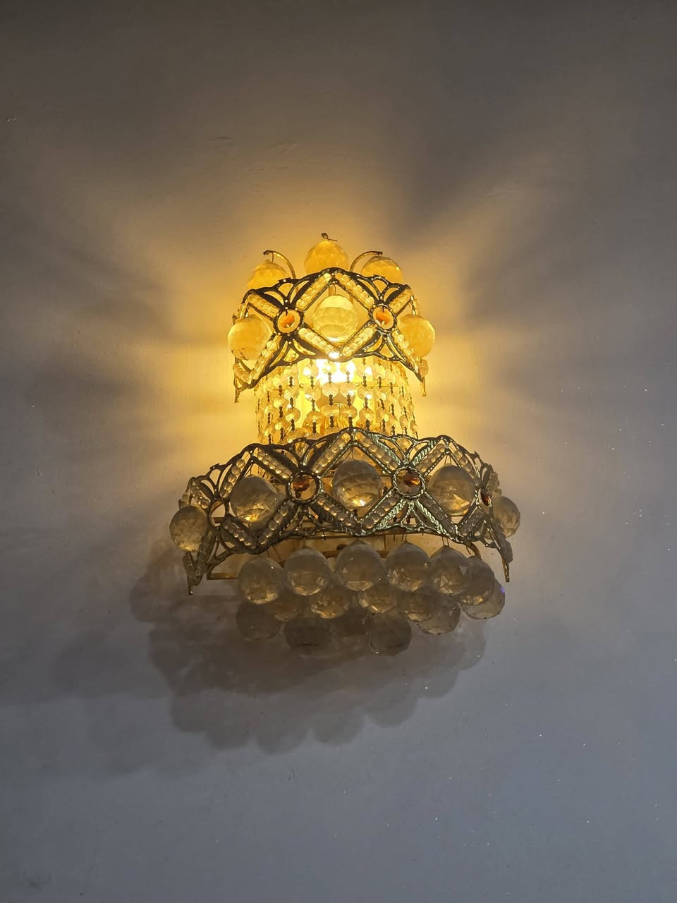 مجموعه ثريات • للبيع