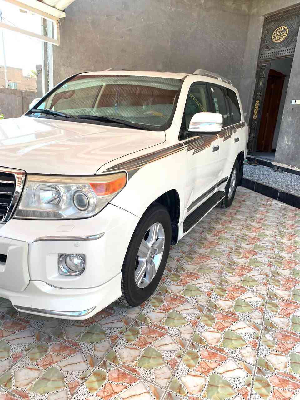 لاندكروز 14 مكفول كفالة عامه بارد صبغ تعديل
محرك كير اكسل كفاله 
فول مواصفات 
محرك 6V
ماشيه 140 الف 
باسمي مداور بنفس اليوم 
رقم بغداد دولي 
مكان السياره مركز السماوه 
رقم للاستفسار ***********
مامتواجد خاص
