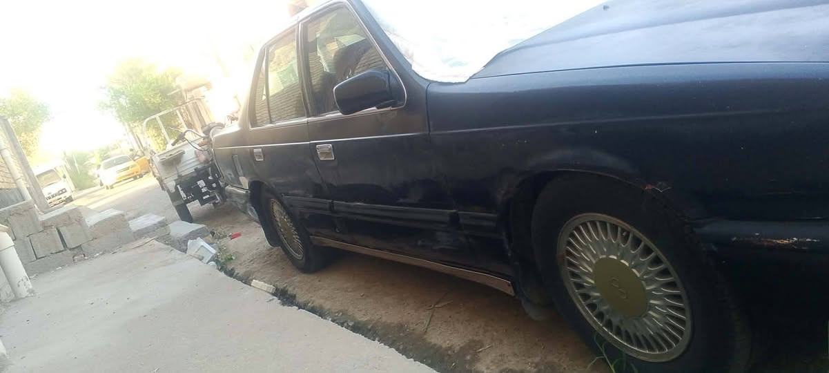 للبيع كيا بونتشه موديل 96 كفاله كله على ابلاد بسمنه رقم ذي قار سعر 25 وبيه مجال مكان ناصريه قضاء الرفاعي ***********
