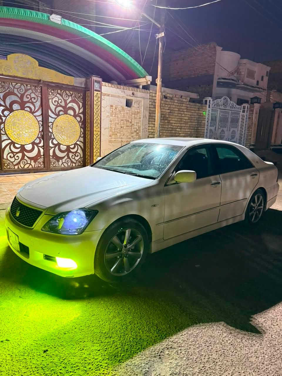 شاهينه 2007 شاصي 80 رقم بصرة انكليزي بسمي  مداور ثاني يوم السياره كارتون  السعر 175 وبيها مجال شي قليل مكاني ميسان ***********
