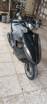 ماكس عدلة • قفل • سلف هندل